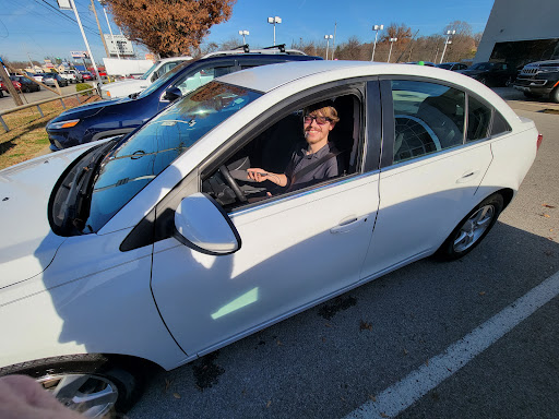 Chrysler Dealer «Louisville Chrysler Dodge Jeep Ram», reviews and photos, 5311 Dixie Hwy, Louisville, KY 40216, USA