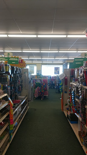 Dollar Store «Dollar Tree», reviews and photos, 2320 Hanover Pike g, Hampstead, MD 21074, USA