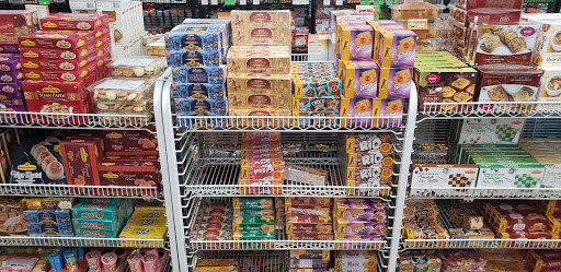 Supermarket «Bismillah Super Market», reviews and photos, 475 W Boughton Rd, Bolingbrook, IL 60440, USA