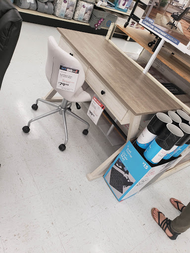 Discount Store «Big Lots», reviews and photos, 4233 Florida Ave S, Lakeland, FL 33813, USA