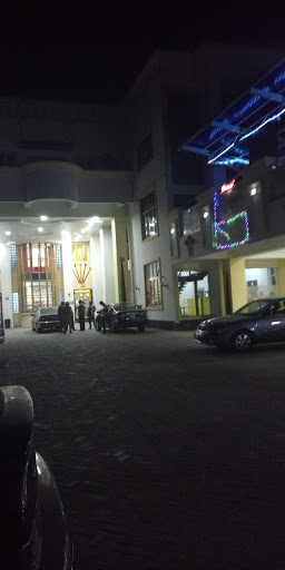 Hakarat Karaoke Lounge, Alozo Diobu, Nigeria, Bar, state Rivers