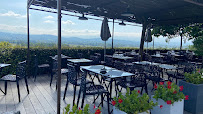 Atmosphère du Restaurant français Bistrot la Terrasse à Joucas - n°12