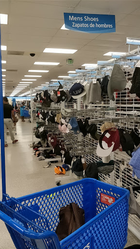 Clothing Store «Ross Dress for Less», reviews and photos, 12115 Biscayne Blvd, North Miami, FL 33181, USA