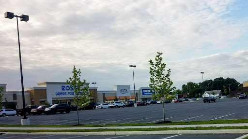 Variety Store «Five Below», reviews and photos, 1574 N Dupont Hwy #700, Dover, DE 19901, USA