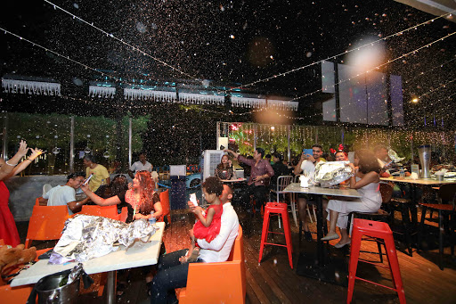 Restaurants to dine out with friends in Kualalumpur