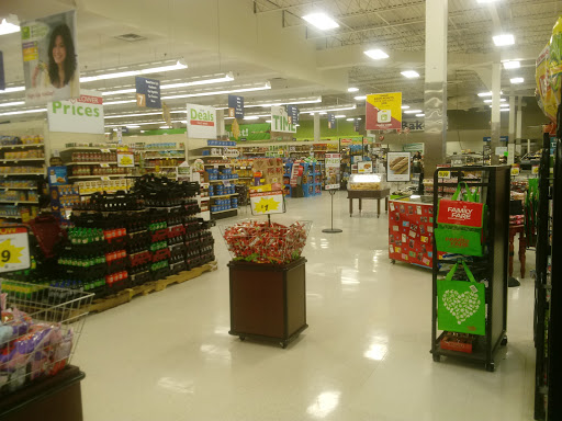 Grocery Store «Family Fare Supermarket», reviews and photos, 1510 Harlan Dr, Bellevue, NE 68005, USA