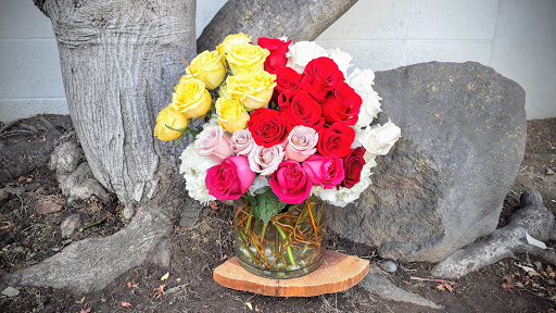 Florist «Fleur De Lis Florist», reviews and photos, 811 Castro St, Mountain View, CA 94041, USA
