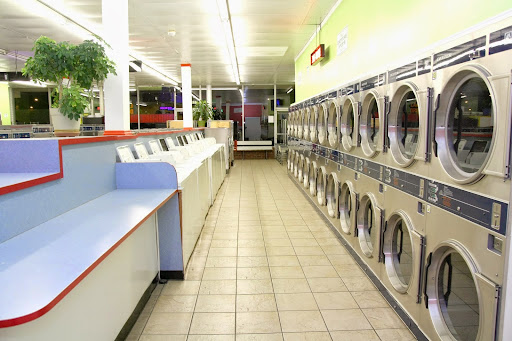 Laundromat «Clover Laundry», reviews and photos, 12558 Centralia St, Lakewood, CA 90715, USA