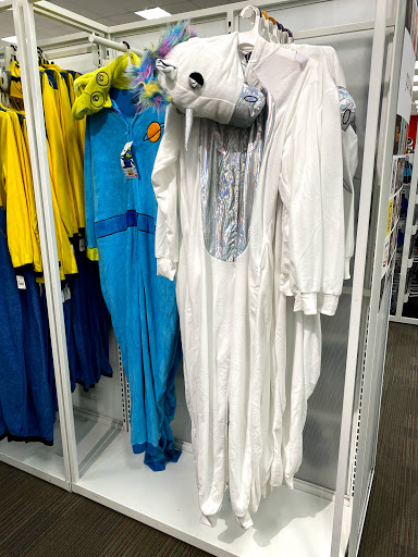 Department Store «Target», reviews and photos, 1341 Boylston St, Boston, MA 02215, USA