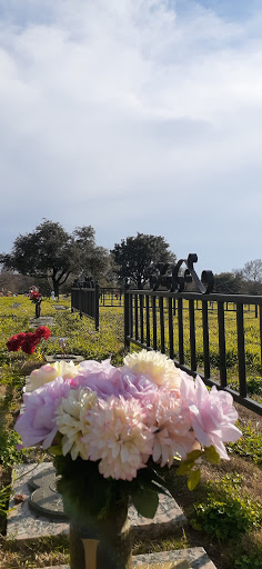 Funeral Home «Moore Funeral Home», reviews and photos, 1219 N Davis Dr, Arlington, TX 76012, USA