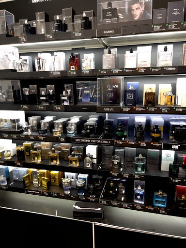 Cosmetics Store «SEPHORA», reviews and photos, 912 Brandon Town Center Dr, Brandon, FL 33511, USA