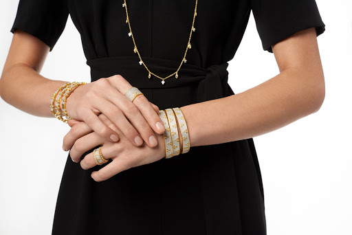 Jewelry Store «A&J Jewelers», reviews and photos, 1575 Scenic Hwy N #200, Snellville, GA 30078, USA