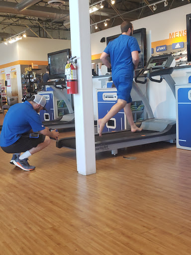 Running Store «Road Runner Sports», reviews and photos, 7077 E Mayo Blvd Suite 150, Phoenix, AZ 85054, USA