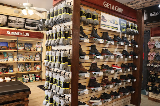 Shoe Store «SHOES-n-FEET», reviews and photos, 2398 Lombard St, San Francisco, CA 94123, USA