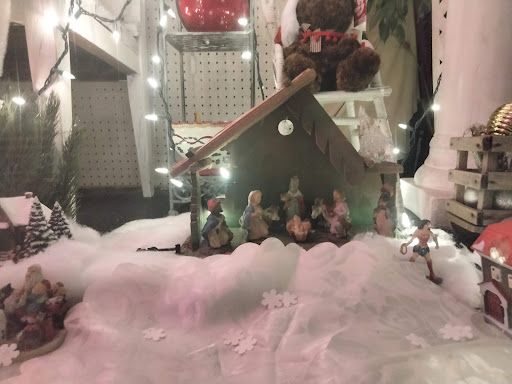 Florist «Rialto Florist», reviews and photos, 114 S Riverside Ave, Rialto, CA 92376, USA