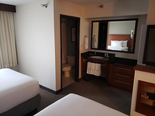 Hotel «Hyatt Place Kansas City/Overland Park/Convention Center», reviews and photos