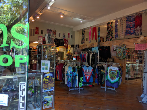 Tobacco Shop «Illusions Smoke Shop», reviews and photos, 203 G St, Davis, CA 95616, USA