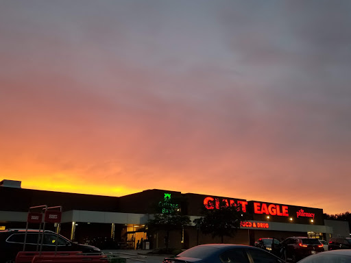 Supermarket «Giant Eagle Supermarket», reviews and photos, 5990 University Blvd #4, Coraopolis, PA 15108, USA