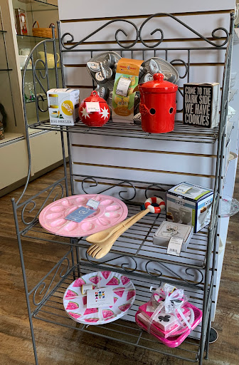 Consignment Shop «Encore Shop Inc», reviews and photos, 1056 E Baltimore Pike, Kennett Square, PA 19348, USA