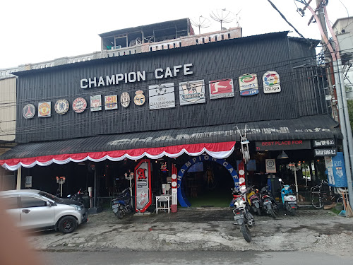 Champion Cafe