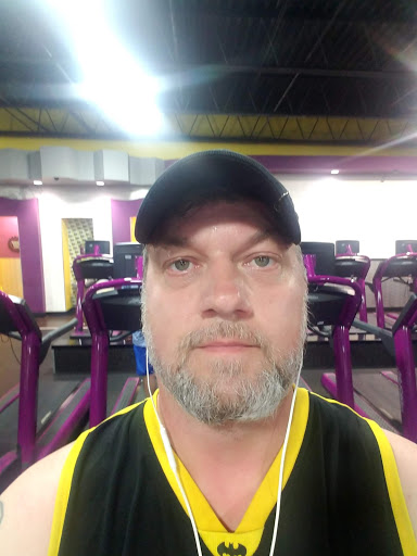 Gym «Planet Fitness», reviews and photos, 516 E Lewis and Clark Pkwy, Clarksville, IN 47129, USA