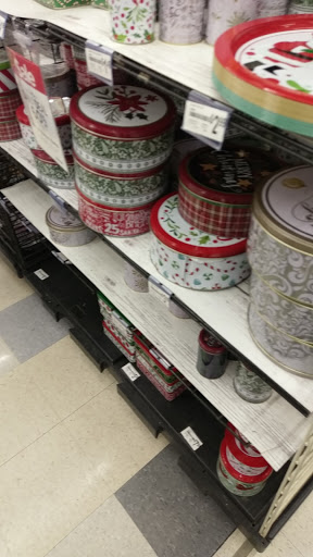 Craft Store «Michaels», reviews and photos, 697 Howe Ave, Cuyahoga Falls, OH 44221, USA