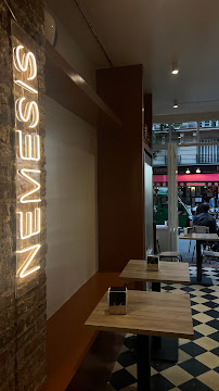 Atmosphère du Restaurant NEMESIS Artisan Kebabier à Paris - n°2