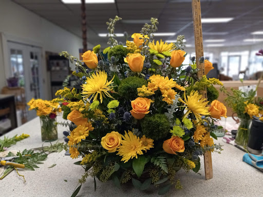 Knox Flowers & Gifts, 2005 Columbia Ave, Helena, MT 59601, USA, 