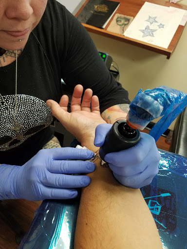 Tattoo Shop «Stuck On You Tattoos & Piercings», reviews and photos, 4102 Gus Thomasson Rd, Mesquite, TX 75150, USA