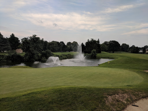 Golf Course «Town of Oyster Bay Golf Course», reviews and photos, 1 S Woods Rd, Woodbury, NY 11797, USA