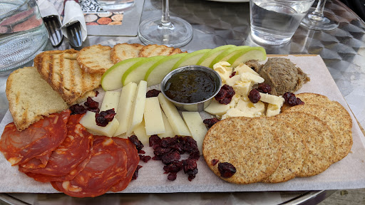 Wine Store «Cellar Door», reviews and photos, 5150 Main St A, Downers Grove, IL 60515, USA