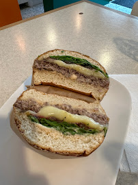 Plats et boissons du Restaurant de hamburgers Le Bon Jeune à Lille - n°9