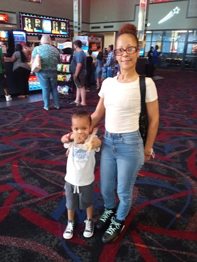 Movie Theater «Regal Cinemas Starlight 14 - Charlotte», reviews and photos, 11240 N Tryon St, Charlotte, NC 28262, USA