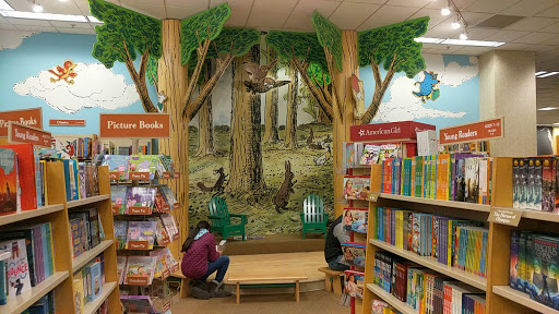 Barnes & Noble image