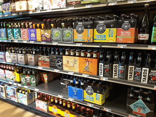 Grocery Store «Giant Food Stores», reviews and photos, 550 Lancaster Ave, St Davids, PA 19087, USA