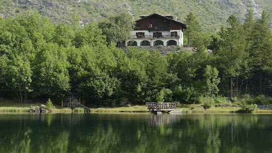 Chalet sul lago Hotel a Moncenisio -Piemonte- Via Regione Lago, 8, 10050 Moncenisio TO, Italia