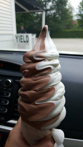 Ice Cream Shop «The Village Scoop», reviews and photos, 419 Main St, Colchester, VT 05446, USA