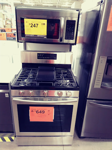 Home Improvement Store «The Home Depot», reviews and photos, 4060 95th St, Oak Lawn, IL 60453, USA