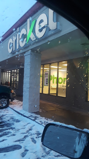 Cricket Wireless Authorized Retailer, 1025 High St, Hamilton, OH 45011, USA, 