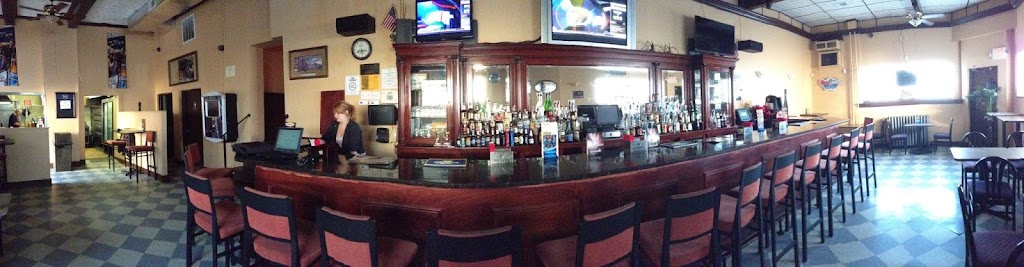 State Bar and Pizza Restaurant 08102