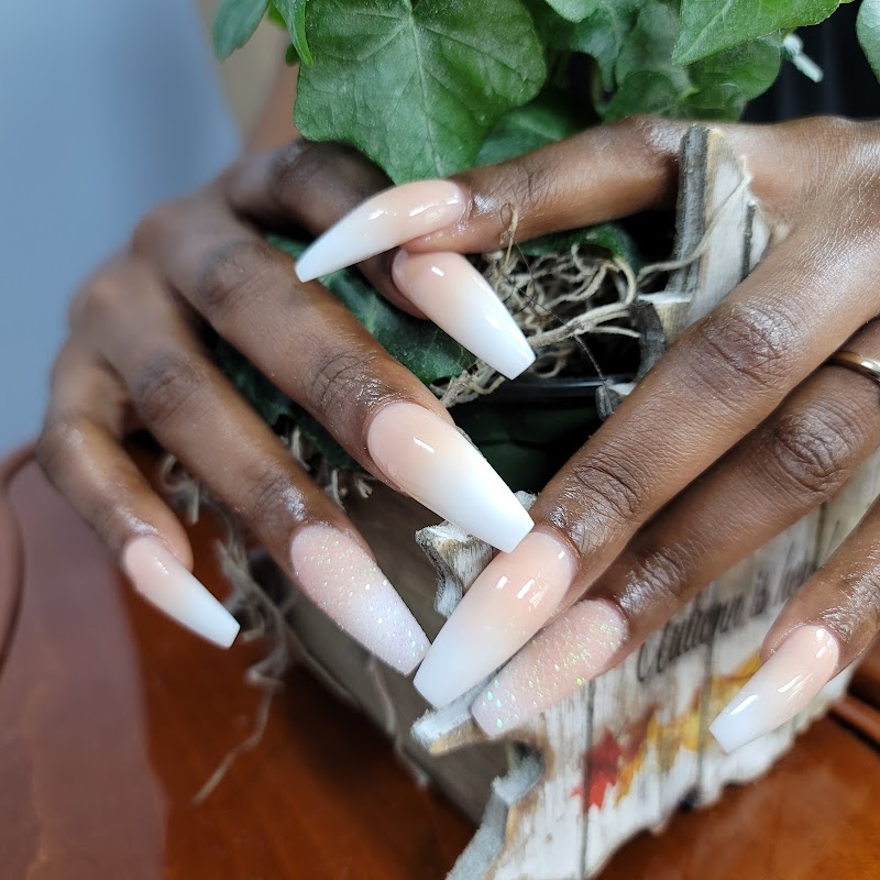 Nail Art in Fultondale