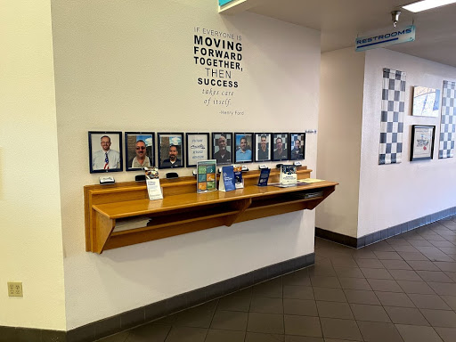 Ford Dealer «Raceway Ford», reviews and photos, 5900 Sycamore Canyon Blvd, Riverside, CA 92507, USA