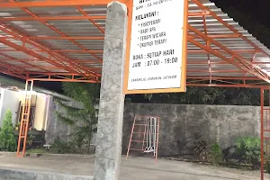 Fisioterapi Center, Tumbuh Kembang Anak, Baby Spa Atik Hidayati image
