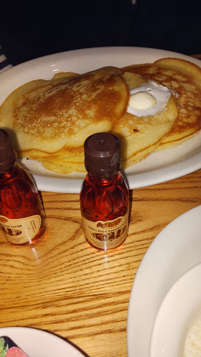 American Restaurant «Cracker Barrel Old Country Store», reviews and photos, 13600 Wolfe Rd, New Freedom, PA 17349, USA