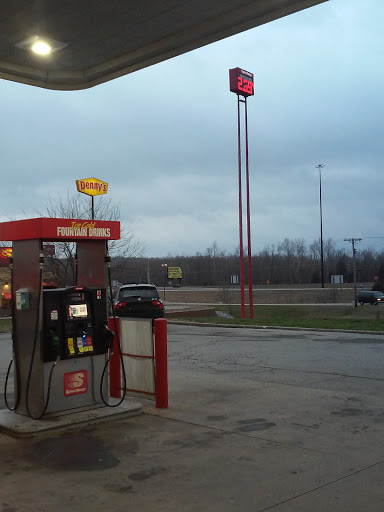 Convenience Store «Speedway», reviews and photos, 1225 W McClain Ave, Scottsburg, IN 47170, USA
