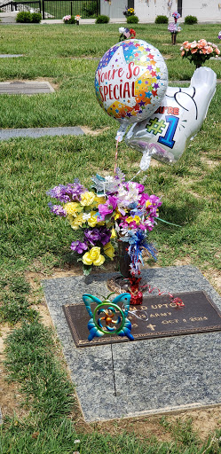 Funeral Home «Baue Funeral & Memorial Center», reviews and photos, 3950 W Clay St, St Charles, MO 63301, USA