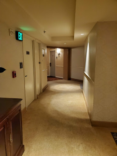 Hotel «The Houstonian Hotel, Club & Spa», reviews and photos, 111 N Post Oak Ln, Houston, TX 77024, USA