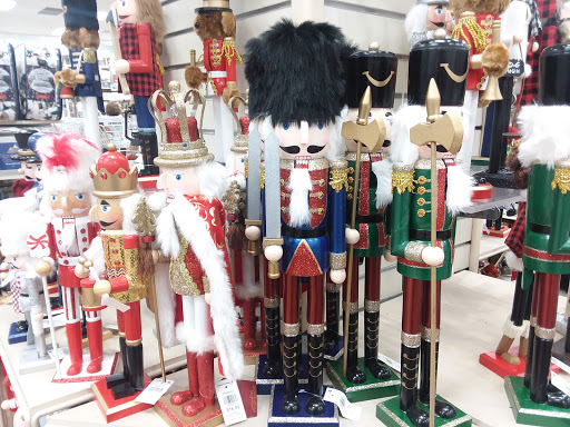 Home Goods Store «Christmas Tree Shops», reviews and photos, 2264 Miamisburg Centerville Rd, Dayton, OH 45459, USA