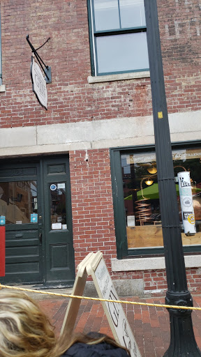 Wine Store «Sweetgrass Winery & Distillery Old Port Tasting Room and Shop», reviews and photos, 324 Fore St, Portland, ME 04101, USA