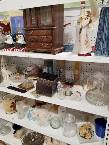 Thrift Store «Goodwill - Blaine: Ulysses Lane NE», reviews and photos